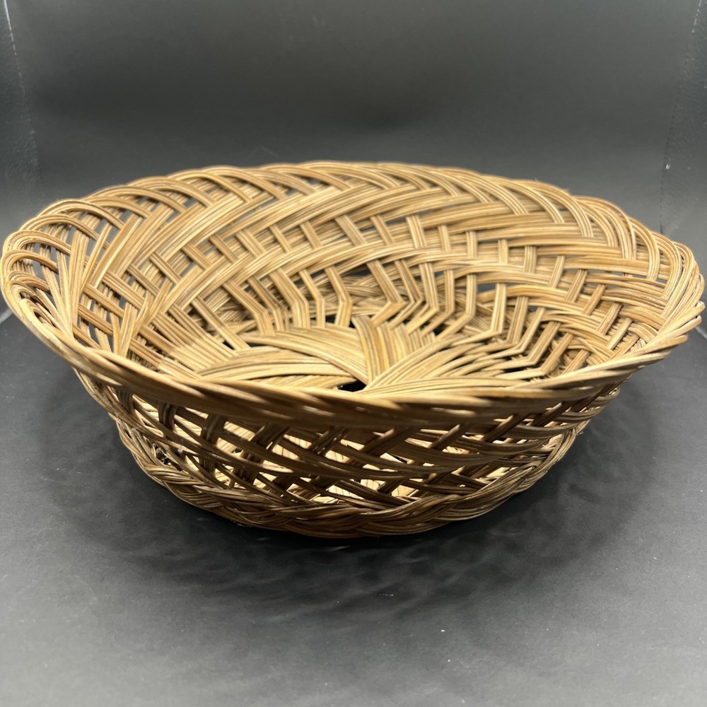 Vintage Wicker Basket‎ Round 10" MCM Centerpiece Bowl